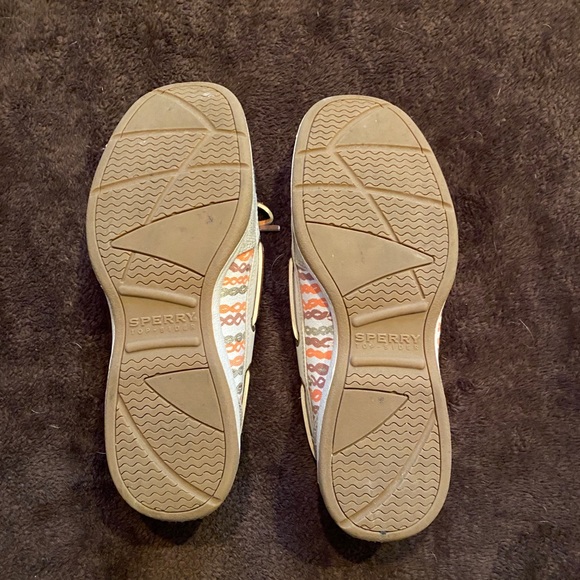 Women’s Sperry Boat Shoes - Picture 3 of 4